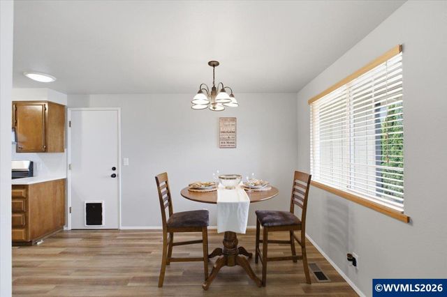 2585 Nautilus Av NW, Salem, OR 97304