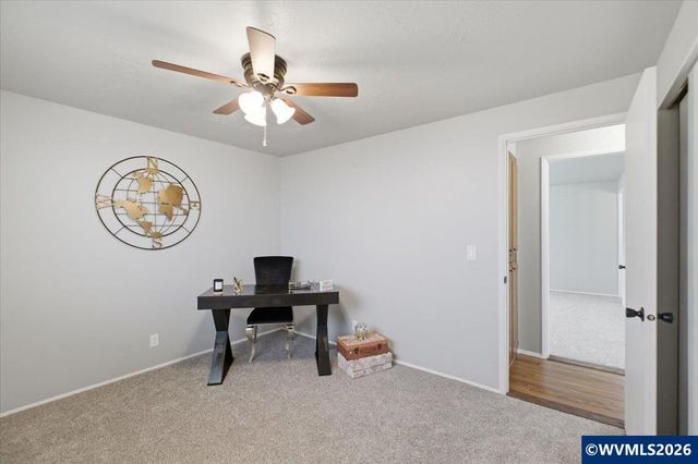 2585 Nautilus Av NW, Salem, OR 97304