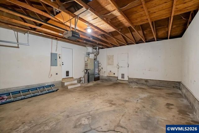 2585 Nautilus Av NW, Salem, OR 97304