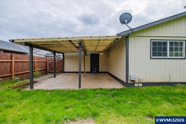 2585 Nautilus Av NW, Salem, OR 97304