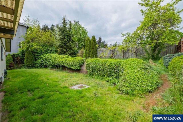 2585 Nautilus Av NW, Salem, OR 97304