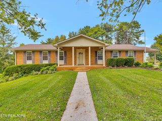 288 Fuller Estate Circle, Morristown, TN 37813