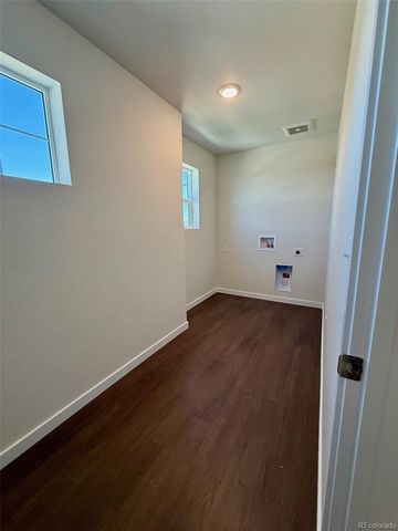776 N Carrie Court, Watkins, CO 80137
