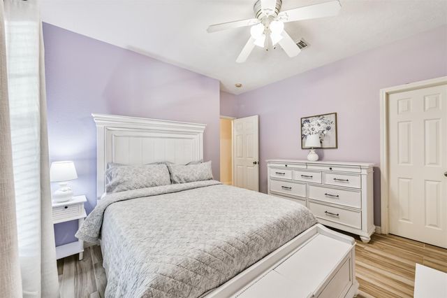 1910 Quinn Road, Pearland, TX 77581