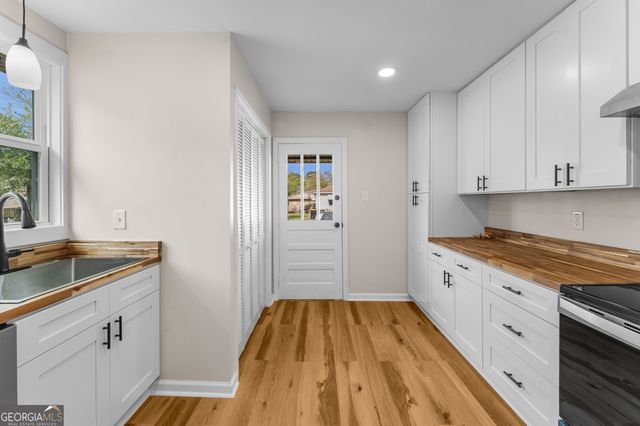 2318 Florida Avenue, Savannah, GA 31404