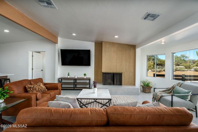 7755 N Arundel Court, Tucson, AZ 85704