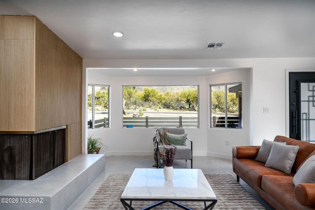 7755 N Arundel Court, Tucson, AZ 85704