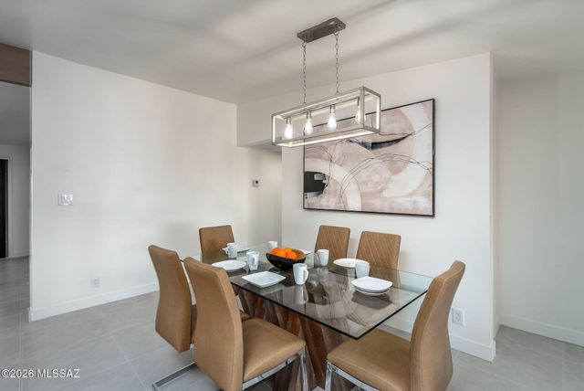 7755 N Arundel Court, Tucson, AZ 85704