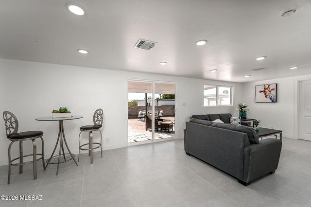 7755 N Arundel Court, Tucson, AZ 85704