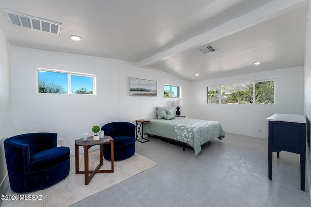 7755 N Arundel Court, Tucson, AZ 85704