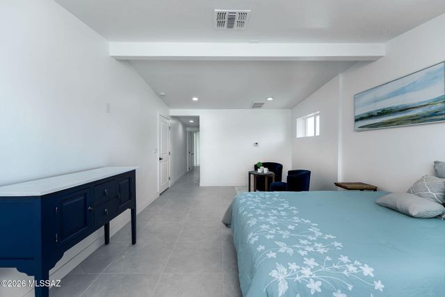 7755 N Arundel Court, Tucson, AZ 85704