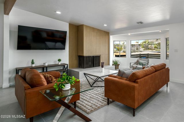 7755 N Arundel Court, Tucson, AZ 85704