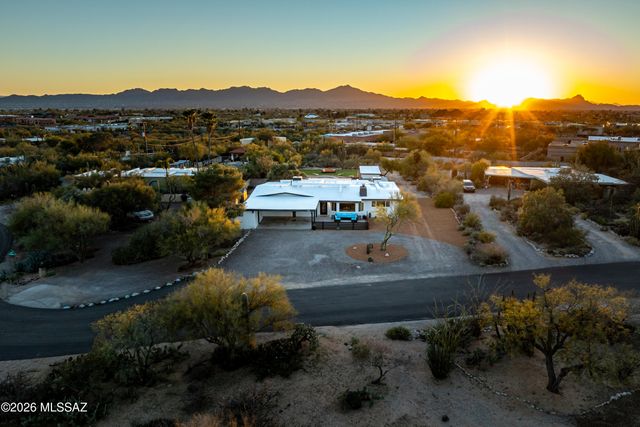 7755 N Arundel Court, Tucson, AZ 85704