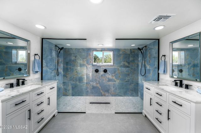 7755 N Arundel Court, Tucson, AZ 85704