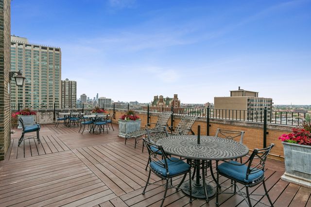 3500 N Lake Shore Drive 3C, Chicago, IL 60657
