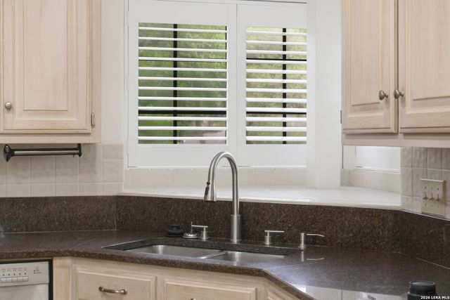 21009 HICKORY BND, Garden Ridge, TX 78266