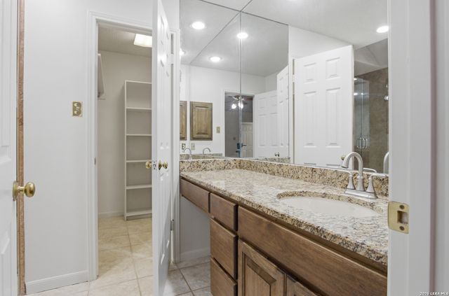 21009 HICKORY BND, Garden Ridge, TX 78266