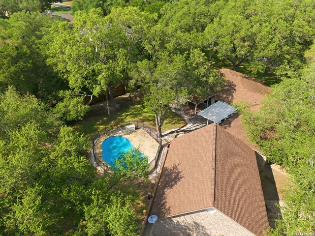21009 HICKORY BND, Garden Ridge, TX 78266