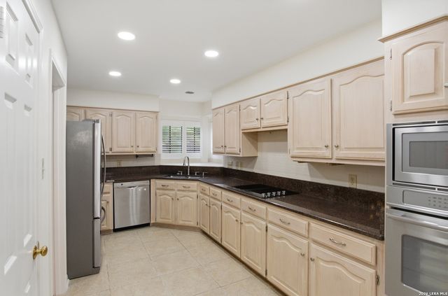 21009 HICKORY BND, Garden Ridge, TX 78266