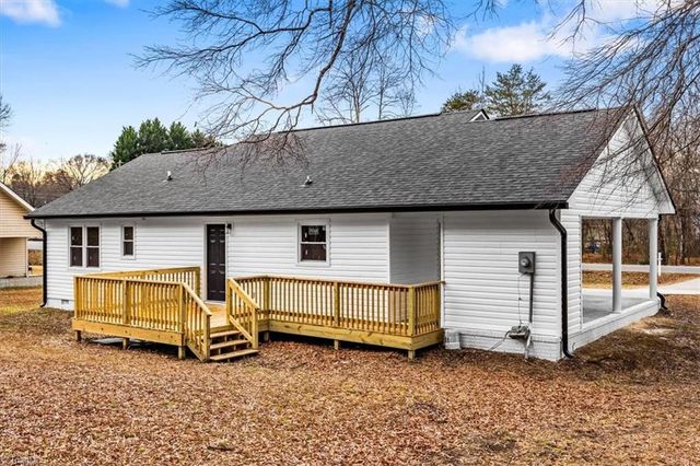 434 John Street, Eden, NC 27288