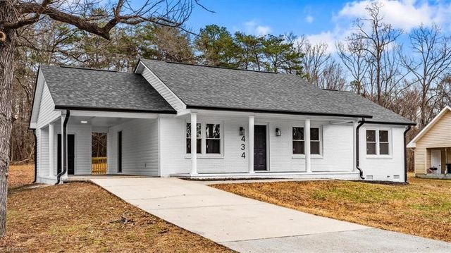 434 John Street, Eden, NC 27288