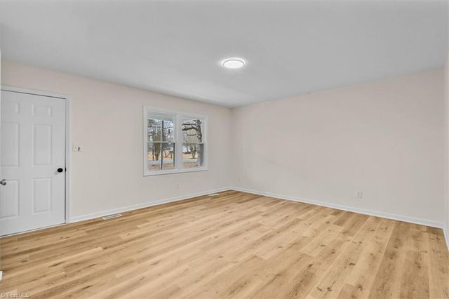 434 John Street, Eden, NC 27288