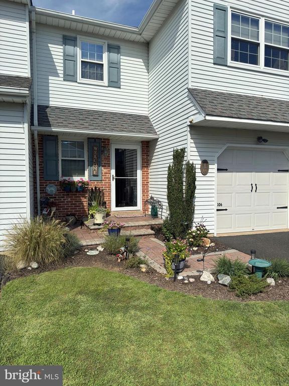 106 HENNING DR, NORTH WALES, PA 19454 — photo 2