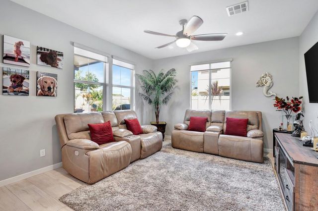 4146 Mission Tree Way, Oceanside, CA 92057