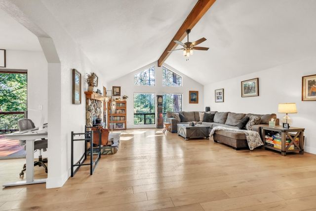 540 Clay Canyon Ct, Colfax, CA 95713