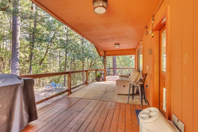 540 Clay Canyon Ct, Colfax, CA 95713