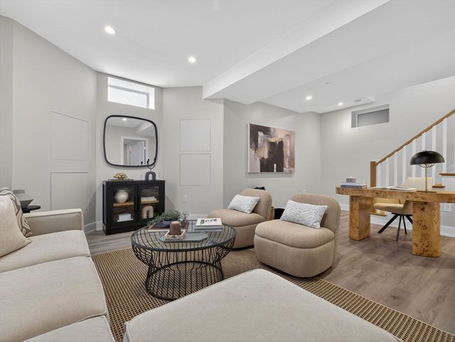 36 Hall St 1, Boston, MA 02130