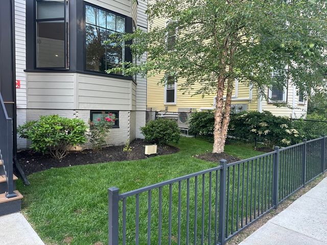 36 Hall St 1, Boston, MA 02130