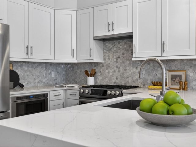 36 Hall St 1, Boston, MA 02130