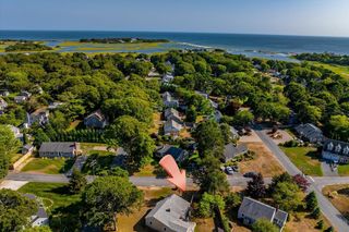 37 Fourth Ave, Barnstable, MA 02601