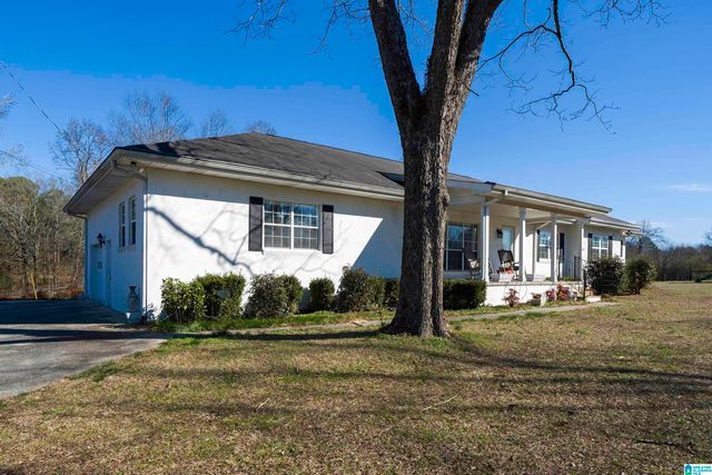 915 PINEWOOD AVENUE, Hueytown, AL 35023