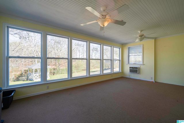 915 PINEWOOD AVENUE, Hueytown, AL 35023