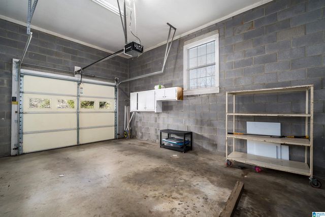 915 PINEWOOD AVENUE, Hueytown, AL 35023