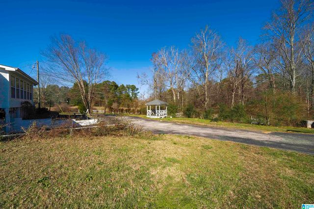 915 PINEWOOD AVENUE, Hueytown, AL 35023