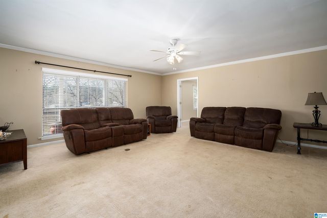 915 PINEWOOD AVENUE, Hueytown, AL 35023