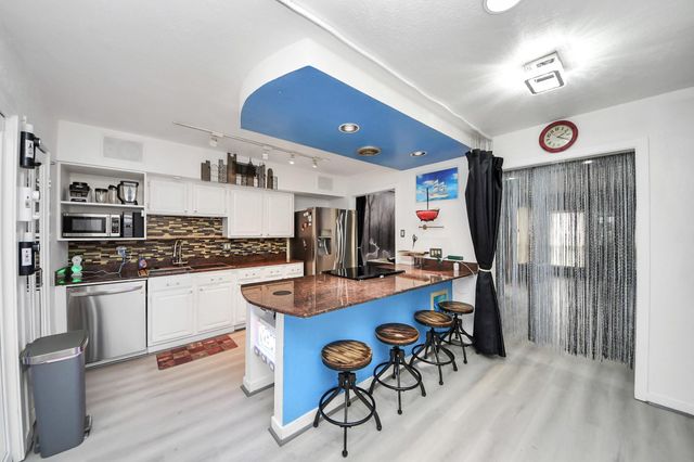 7877 Kendalia Drive, Houston, TX 77036