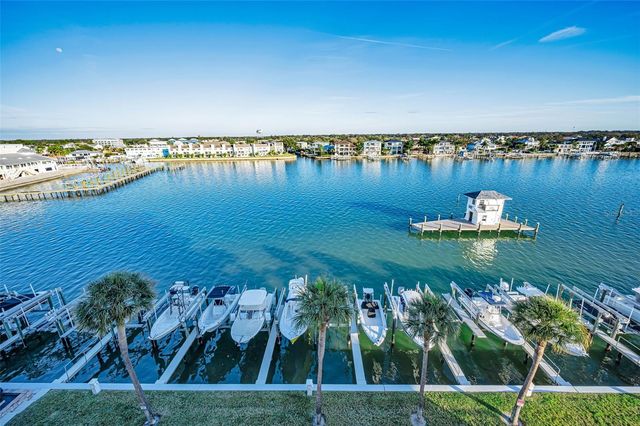 2539 GARY CIRCLE 704, Dunedin, FL 34698