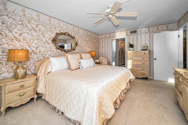 2539 GARY CIRCLE 704, Dunedin, FL 34698