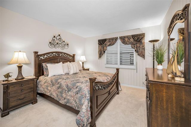 2539 GARY CIRCLE 704, Dunedin, FL 34698