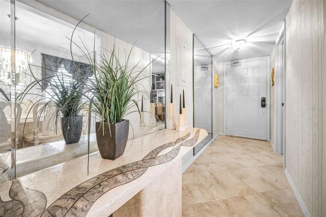 2539 GARY CIRCLE 704, Dunedin, FL 34698