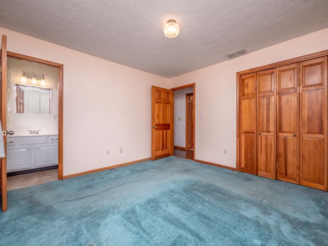 21832 W US. Hwy 60, Olive Hill, KY 41164