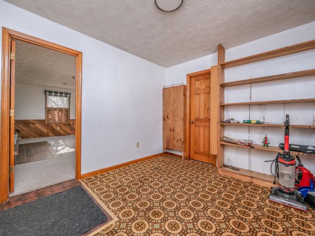 21832 W US. Hwy 60, Olive Hill, KY 41164