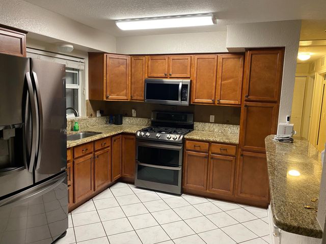 1219 S 10th Street, Fort Pierce, FL 34950