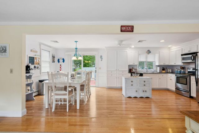63 Ellsworth Drive, Falmouth, MA 02540