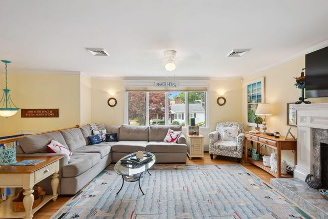 63 Ellsworth Drive, Falmouth, MA 02540