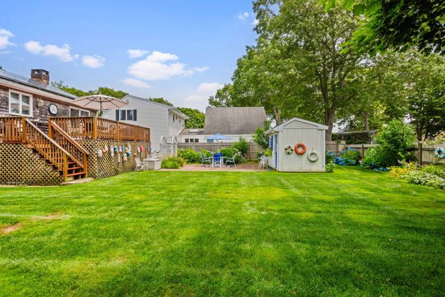 63 Ellsworth Drive, Falmouth, MA 02540